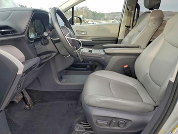 Toyota Sienna III 2021 Toyota Sienna XLE 2021 2.5 Hybryda 245KM, zdjęcie 7