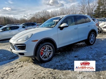Porsche Cayenne II SUV 4.8 V8 Turbo 500KM 2014 Porsche Cayenne 2014 PORSCHE CAYENNE TURBO 4.8 Benzyna 500KM