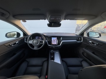 Volvo V60 II  Kombi Facelifting 2.0 B4 B 197KM 2025 Volvo V60 B4 B Plus Dark | Harman Kardon | Full LE, zdjęcie 25