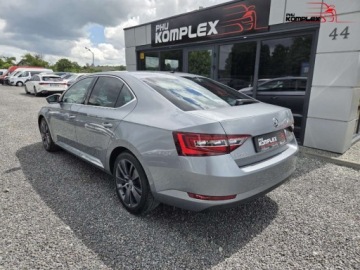 Skoda Superb III Liftback 2.0 TDI 190KM 2016 Skoda Superb 2.0 TDI 190KM Automat Canton ACC Hak Gwarancja 2.0 Diesel, zdjęcie 6