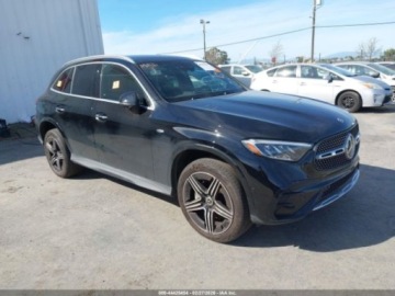 Mercedes GLC C254/X254 SUV Plug-In 2.0 300e 313KM 2025 Mercedes-Benz GLC 350E 4MATIC, 2025r., 4x4, 2.0L 2.0 Hybryda Plug-in 313KM, zdjęcie 1