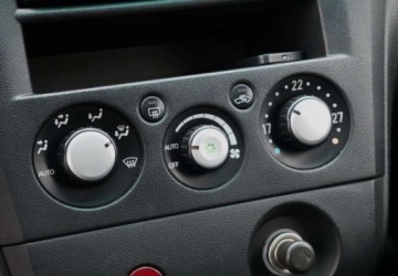 Mitsubishi Outlander I 2.0 i 16V 136KM 2003 Mitsubishi Outlander Mitsubishi Outlander 2.0 4WD Invite 2.0 BenzynaLPG, zdjęcie 30