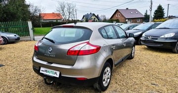 Renault Megane II Kombi 1.6 16V 100KM 2009 Renault Megane 1.6 16V BENZYNA klimatyzacja 5 drzwi super OKAZJA pole, zdjęcie 14