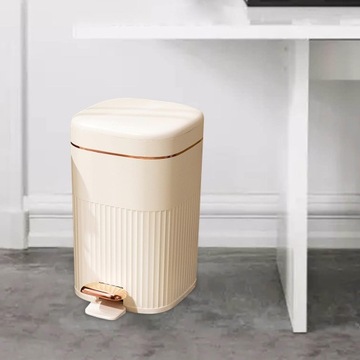 Контейнер для мусора Прямоугольный Контейнер для мусора Modern Step Trash 15л Золотой