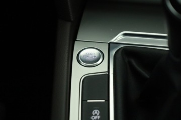 Volkswagen Passat B8 Variant 2.0 TDI 150KM 2015 VW Passat 2.0 TDI, Navi, Klima, Klimatronic, zdjęcie 15