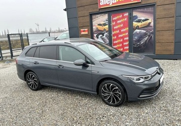 Volkswagen Golf VIII Variant 2.0 TDI 150KM 2024 Volkswagen Golf Variant 2.0 TDI 150 KM 2024r 340 km NOWY Warszawa, zdjęcie 1