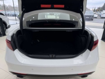 Alfa Romeo Giulia II Sedan Facelifting 2.0 Turbo 200KM 2022 Alfa Romeo Giulia Sprint Kamera cofania Android Auto Nawigacja Salon P, zdjęcie 15