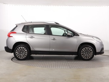 Peugeot 2008 I SUV 1.2 PureTech 82KM 2015 Peugeot 2008 1.2 PureTech, Salon Polska, zdjęcie 5
