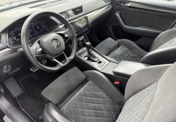 Skoda Superb III Kombi Facelifting 2.0 TDI SCR 200KM 2022 Skoda Superb Sportline 2.0TDI Hak, Matrix, Dach Panoramiczny, DCC, ACC Amb, zdjęcie 10