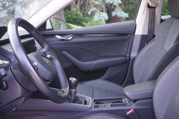 Skoda Octavia IV Kombi 1.0 TSI 110KM 2020 Skoda Octavia CarPlayAA, kamera, isofix, salon PL, LaneAssist, klima 2stre, zdjęcie 9