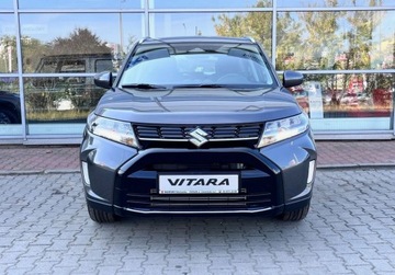 Suzuki 2024 Suzuki Vitara Premium 1,4 mild Hybrid 2WD 6MT Titan Dark Gray Auto demons, zdjęcie 1