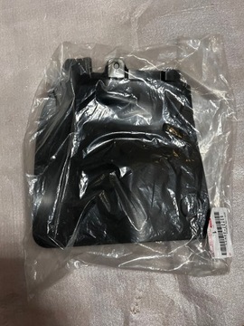 Lexus ES VII (XV70) 2020 Uszczelka fartucha błotnika LexusES250 2020, przód,lewa 3737-33030 20319337