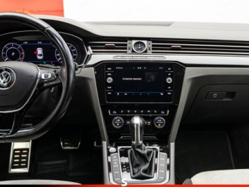 Volkswagen Arteon Fastback 2.0 TDI 150KM 2018 VOLKSWAGEN Arteon 2.0 TDI Elegance DSG Sedan 150KM 2018, zdjęcie 16