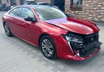 Peugeot 508 II Sedan 1.6 Puretech 225KM 2018 Peugeot 508 GT line Automat Elektryczne fotele 1.6 Benzyna 225KM, zdjęcie 2