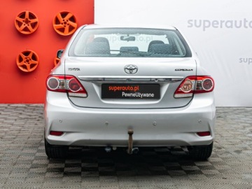 Toyota Corolla X Sedan Facelifting 1.6 Valvematic 132KM 2012 TOYOTA Corolla 1.6 Premium Sedan 132KM 2012, zdjęcie 4