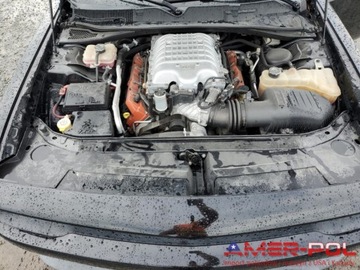 Dodge Challenger III 2016 Dodge Challenger _SRT_HELLCAT_6.2 L_707 km_2016r_71 022 KM 6.2 Benzyna, zdjęcie 10
