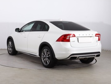 Volvo S60 II Cross Country 2.0 T5 245KM 2016 Volvo S60 T5, Salon Polska, Serwis ASO, 4X4, zdjęcie 3