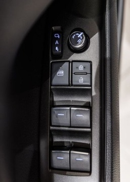 Toyota Camry IX Sedan 2.5 Hybrid Dynamic Force 218KM 2021 Toyota Camry 2.5 Hybrid Executive CVT 2.5 Hybryda 218KM, zdjęcie 33