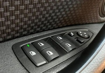 BMW X2 F39 Crossover Plug-In 1.5 25e 220KM 2022 BMW X2 xDrive Plug-In Automat Navi Parktronic Full Led Tempomat, zdjęcie 35