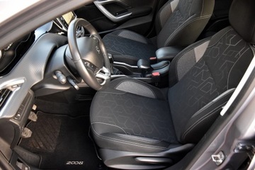 Peugeot 2008 I SUV Facelifting 1.2 PureTech 82KM 2018 Peugeot 2008 I LIFT Active 1.2MPI 82KM TYLKO 65100km Wyposażony Crossover!, zdjęcie 11