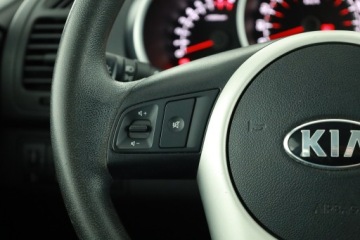 Kia Venga Mikrovan 1.4 DOHC CVVT 90KM 2013 Kia Venga 1.4 CVVT, Salon Polska, Serwis ASO, zdjęcie 12