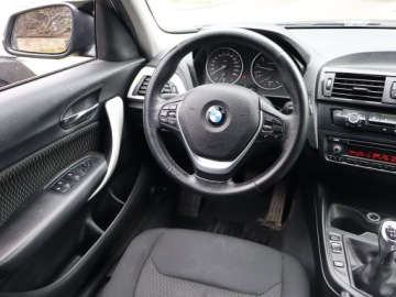 BMW Seria 1 F20-F21 Hatchback 5d 116i 136KM 2012 BMW 1 116i, Xenon, Bi-Xenon, Klima, Tempomat, zdjęcie 6