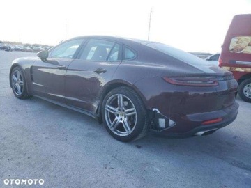 Porsche Panamera II Liftback 3.0 330KM 2018 Porsche Panamera Porsche Panamera, zdjęcie 2