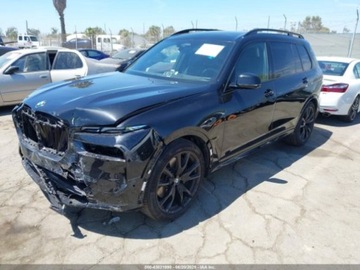 BMW X7 2025 BMW X7 xDrive40i 2025 3.0 Benzyna 375KM, zdjęcie 1