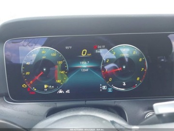 Mercedes Klasa E W214 2023 Mercedes-Benz Klasa E 350 4Matic 2023 2.0l 2.0 Benzyna 255KM, zdjęcie 10