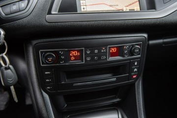 Citroen C5 III Tourer 2.0 BlueHDi 150KM 2017 Citroen C5 2.0 BlueHDI 150KM ! Opłacony ! FV23% !, zdjęcie 22