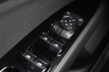 Ford Mondeo V Kombi Facelifting 2.0 EcoBlue 150KM 2020 FORD Mondeo TITANIUM, zdjęcie 9