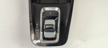 DZWIGNIA ZMIANY BIEGÓW 5E4713203BE SKODA OCTAVIA IV