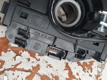 CITROEN DS4 1.6EHDI PŘEPÍNAČ KOMBINOVANÝ MINCE