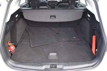 Ford Focus IV Kombi Facelifting 1.0 EcoBoost 125KM 2023 Ford Focus SalonPL 1.0 125KM Combi Titanium Climatronic Tempomat LED VAT23, zdjęcie 32