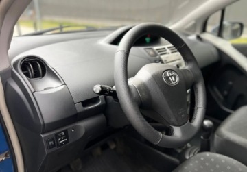 Toyota Yaris II Hatchback 5d 1.0 VVT-i 69KM 2007 Toyota Yaris Salon PL Klima Super stan Polska Warszawa Benzyna 69KM, zdjęcie 21