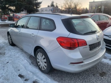 Opel Astra J Sports Tourer Facelifting 1.4 Turbo ECOTEC 140KM 2015 Opel Astra 1.4 Turbo Opłaty Zapraszamy !!!, zdjęcie 1