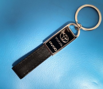 БРЕЛОК AUDI SEAT SKODA OPEL KIA TOYOTA HYUNDAI BMW