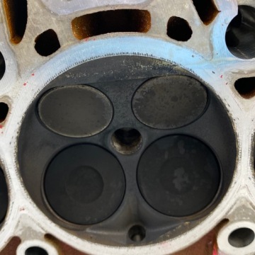 ГОЛОВКА ДВИГАТЕЛЯ AUDI A3 A4 Q5 TT VW GOLF 1.8 2.0TFSI