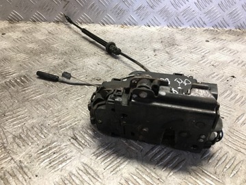 BORA ZÁMEK PRAVÝ PŘEDNÍ 8 PIN