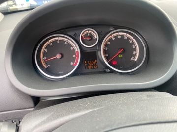 Opel Corsa E Hatchback 3d 1.2 Twinport 70KM 2014 Opel Corsa zarejstrowany 1.2 Benzyna 70KM, zdjęcie 10