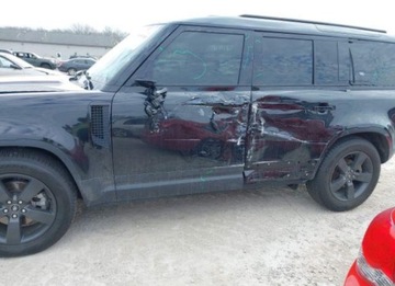 Land Rover Defender IV (L663) 2022 Land Rover Defender 2022, 2.0L, 4x4, 110S, od ubezpieczalni, zdjęcie 8