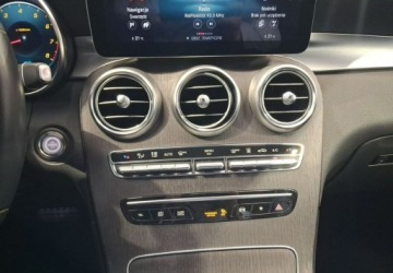 Mercedes GLC C254/X254 2022 Mercedes-Benz GLC 2.0 197KM 4matic 2022r., Salon PL, I wlasciciel, Hak, VA, zdjęcie 14