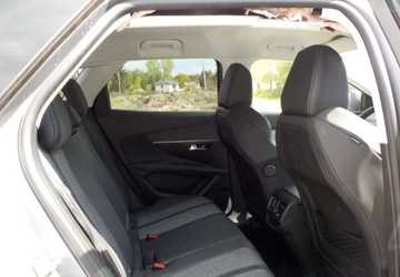 Peugeot 3008 II Crossover 1.2 PureTech 130KM 2019 Peugeot 3008 Okazja 1.2 Benzyna 130KM, zdjęcie 21