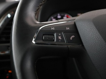 Seat Ateca SUV 1.4 EcoTSI 150KM 2017 Seat Ateca alcantara, grzane fotele, navi, led,, zdjęcie 33