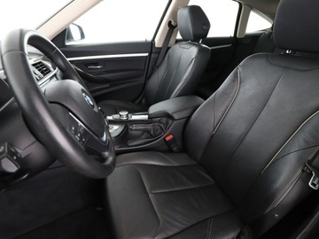 BMW Seria 3 F30-F31-F34 Limuzyna Facelifting 2.0 318d 150KM 2017 BMW 318 2.0d GT Luxury Line Panorama Navi Tempomat, zdjęcie 12