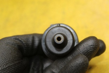 ВОЗДУШНЫЙ КЛАПАН A4 B6 3.0 ASN 1C0906517