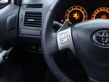 Toyota Auris I 2010 Toyota Auris 1.6 Valvematic, Automat, Klima, zdjęcie 18