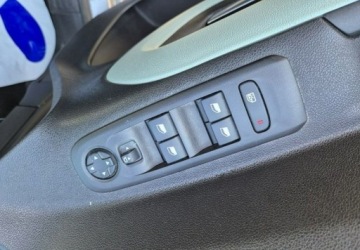 Citroen Berlingo III Osobowy M 1.2 PureTech 110KM 2019 Citroen Berlingo NaviParktronikTempomatLed 1.2 Benzyna 110KM, zdjęcie 17