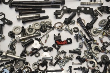 HONDA CB 750 HORNET 23- БОЛТЫ ВИНТЫ