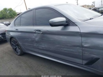 BMW Seria 5 G90-91 2023 BMW Seria 5 M550i xDrive 2023 4.4l 4.4 Benzyna 523KM, zdjęcie 5